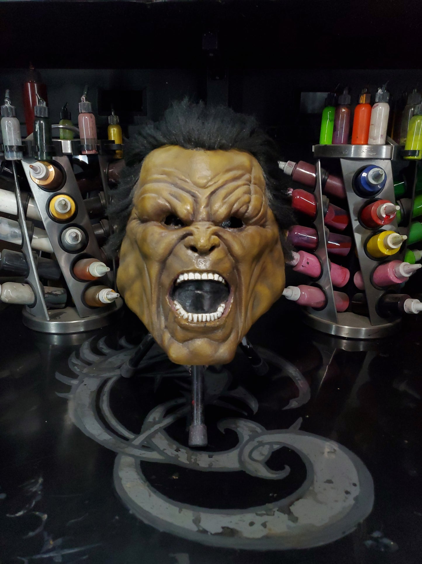 Argon the Conqueror V-II green skin short hair